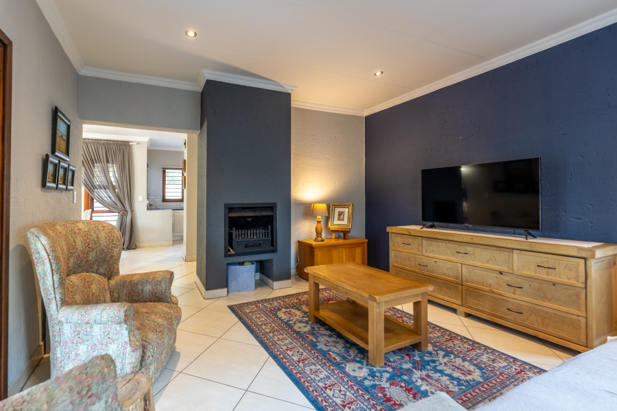 3 Bedroom Property for Sale in Lonehill Gauteng