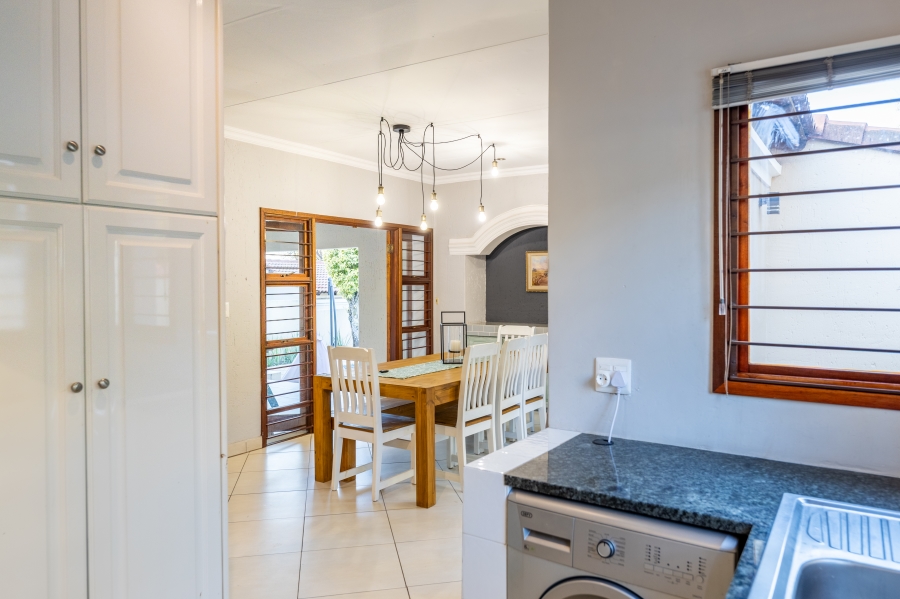 3 Bedroom Property for Sale in Lonehill Gauteng