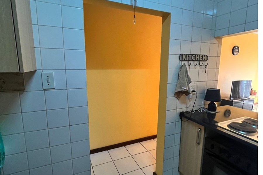 To Let 2 Bedroom Property for Rent in Buccleuch Gauteng