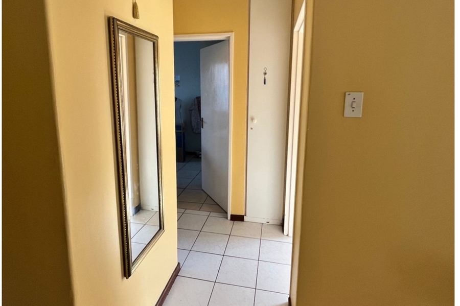 To Let 2 Bedroom Property for Rent in Buccleuch Gauteng