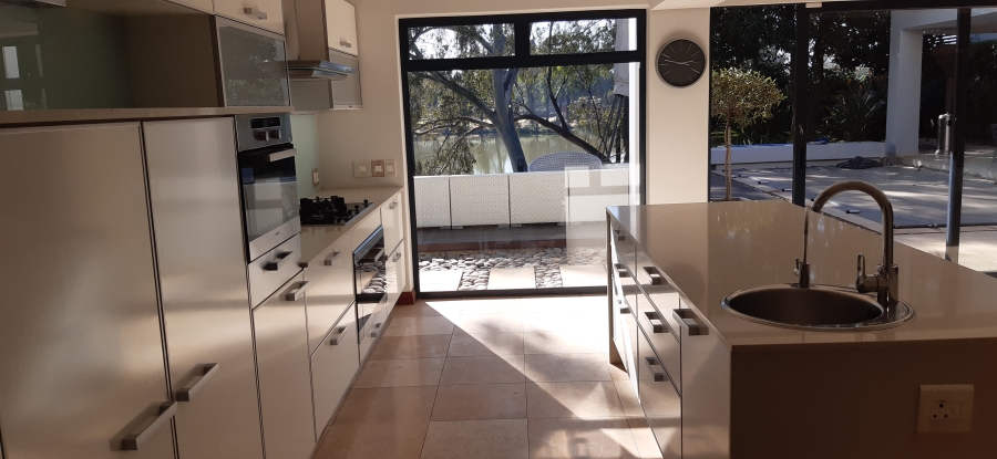 4 Bedroom Property for Sale in Waterkloof Gauteng