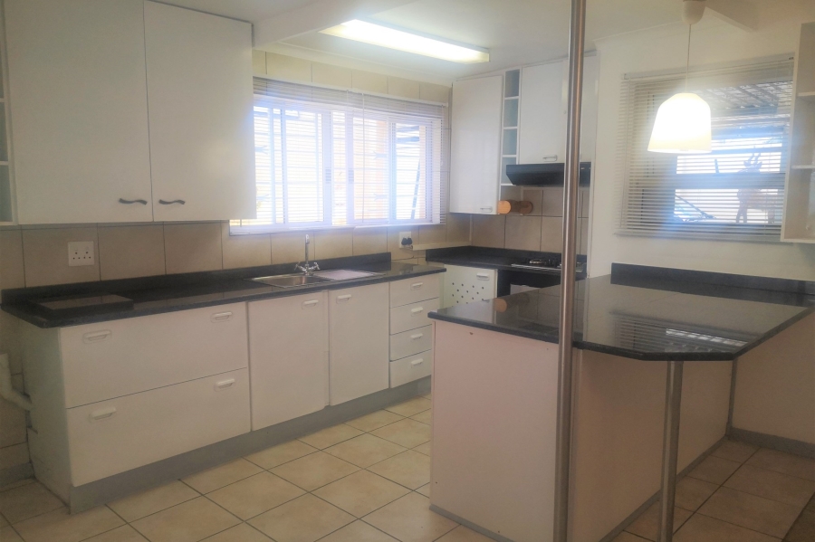 To Let 1 Bedroom Property for Rent in Highway Gardens Gauteng