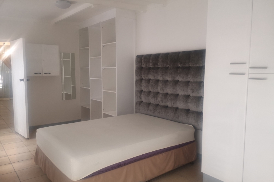 To Let 1 Bedroom Property for Rent in Highway Gardens Gauteng