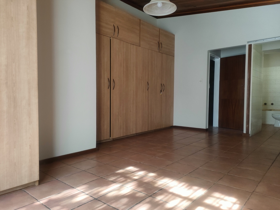 To Let 2 Bedroom Property for Rent in Val de Grace Gauteng