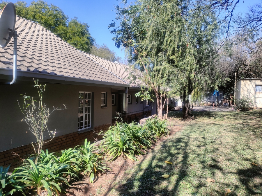 To Let 2 Bedroom Property for Rent in Val de Grace Gauteng