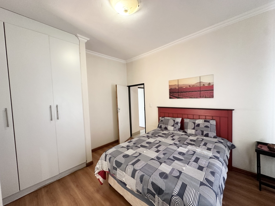 5 Bedroom Property for Sale in Thatchfield Estate Gauteng