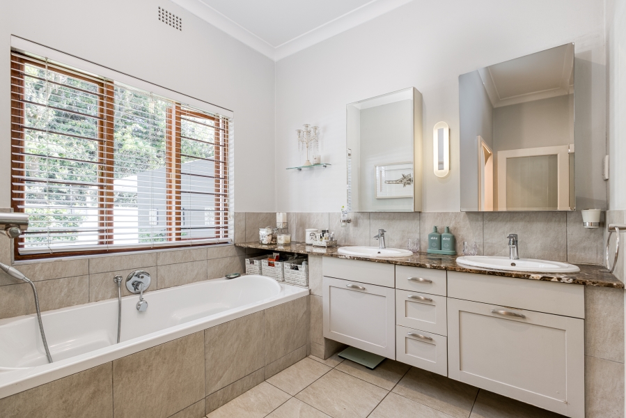 4 Bedroom Property for Sale in Parkwood Gauteng