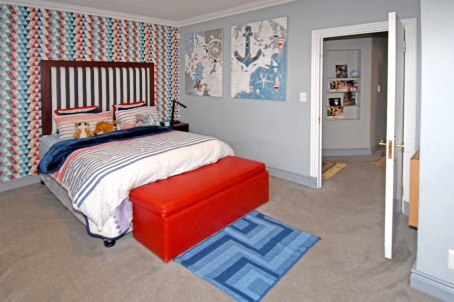 4 Bedroom Property for Sale in Benmore Gardens Gauteng