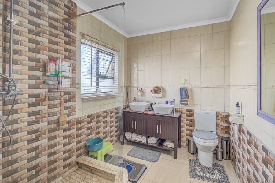 4 Bedroom Property for Sale in Fourways Gauteng