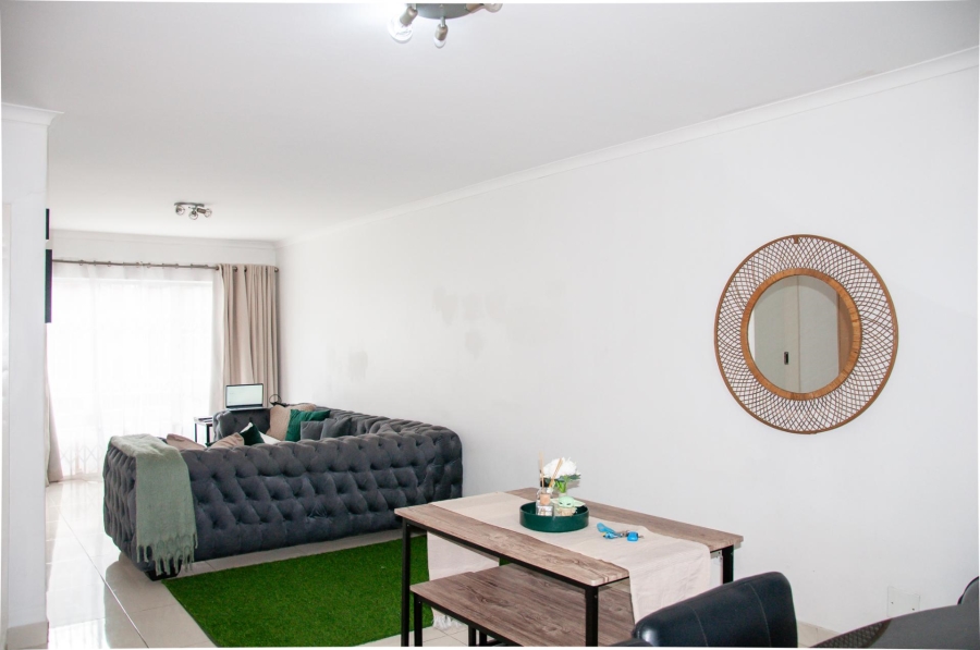 2 Bedroom Property for Sale in Halfway Gardens Gauteng
