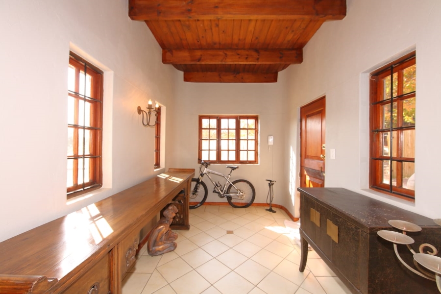 To Let 5 Bedroom Property for Rent in Chartwell Gauteng