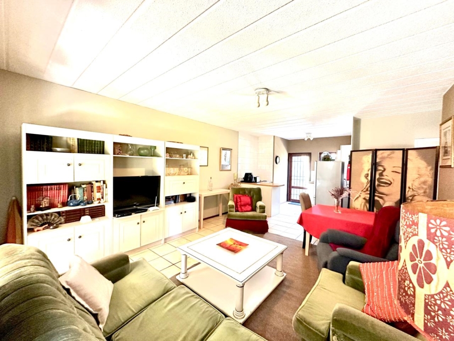 2 Bedroom Property for Sale in Jukskei Park Gauteng