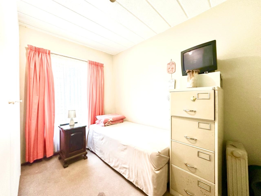 2 Bedroom Property for Sale in Jukskei Park Gauteng