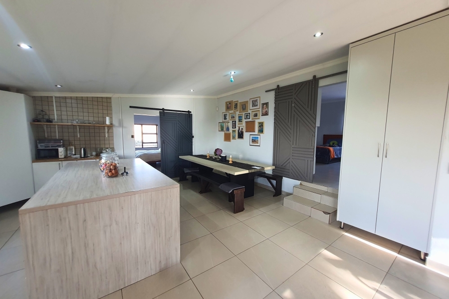 7 Bedroom Property for Sale in Rayton Gauteng