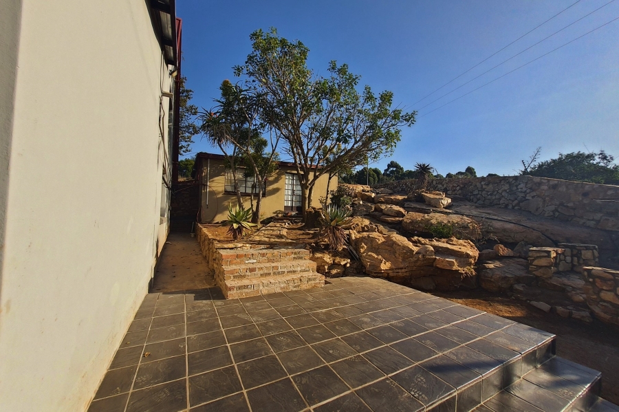 7 Bedroom Property for Sale in Rayton Gauteng