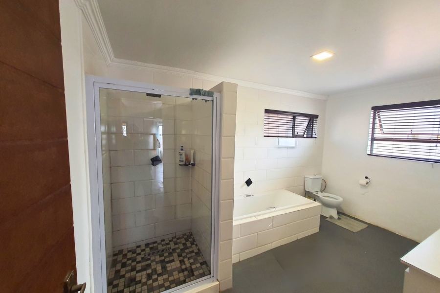 7 Bedroom Property for Sale in Rayton Gauteng