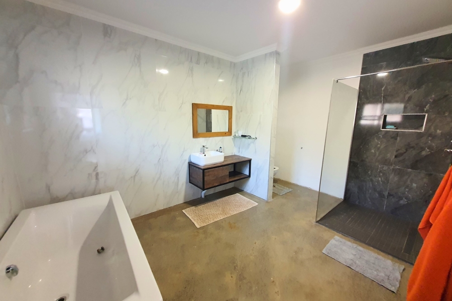 7 Bedroom Property for Sale in Rayton Gauteng