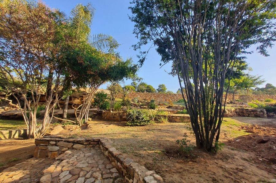 7 Bedroom Property for Sale in Rayton Gauteng