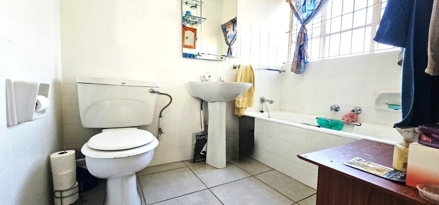 3 Bedroom Property for Sale in Eldoraigne Gauteng