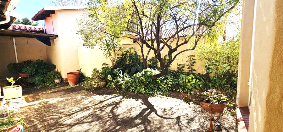 3 Bedroom Property for Sale in Eldoraigne Gauteng