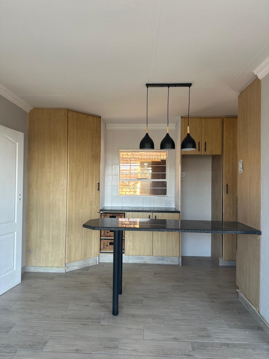 3 Bedroom Property for Sale in Noordheuwel Gauteng