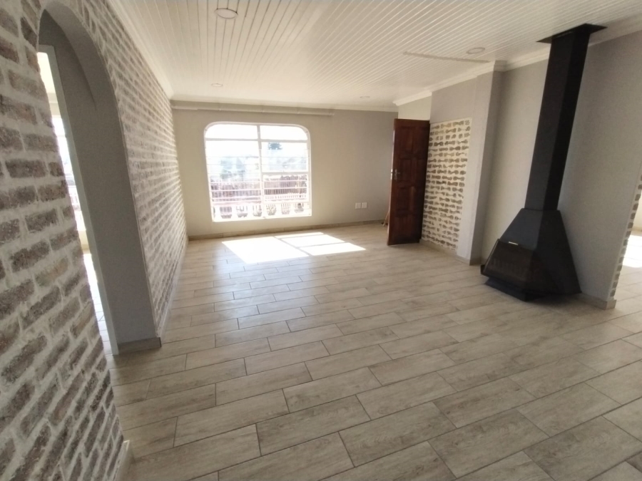 To Let 3 Bedroom Property for Rent in Noordheuwel Gauteng
