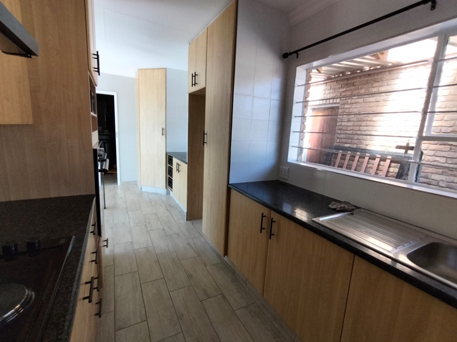 To Let 3 Bedroom Property for Rent in Noordheuwel Gauteng
