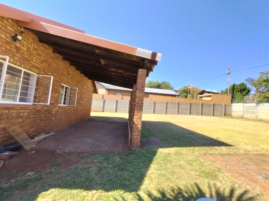 To Let 3 Bedroom Property for Rent in Noordheuwel Gauteng