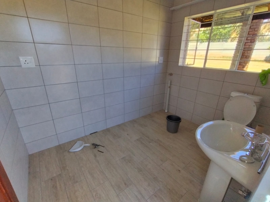 To Let 3 Bedroom Property for Rent in Noordheuwel Gauteng