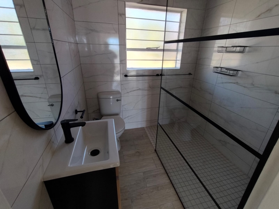 3 Bedroom Property for Sale in Noordheuwel Gauteng