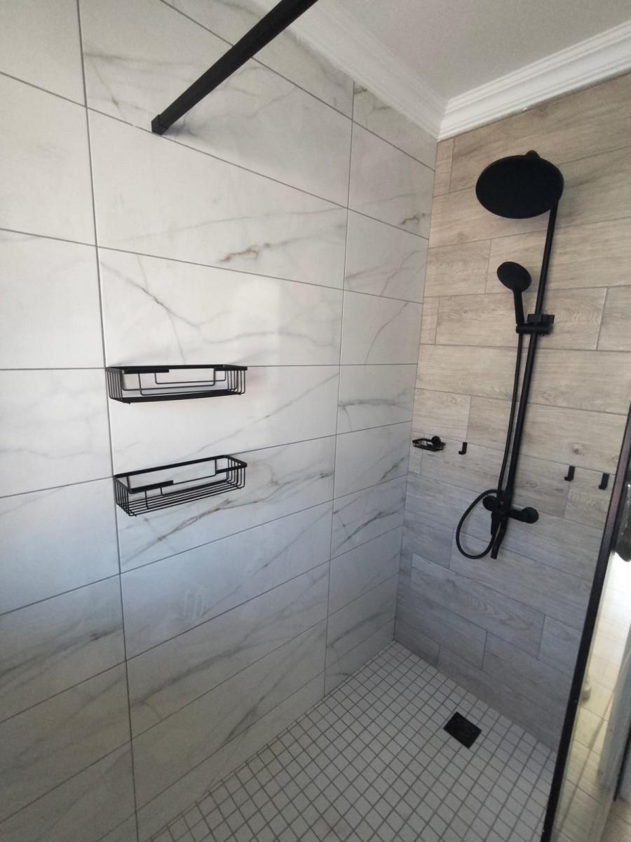 3 Bedroom Property for Sale in Noordheuwel Gauteng