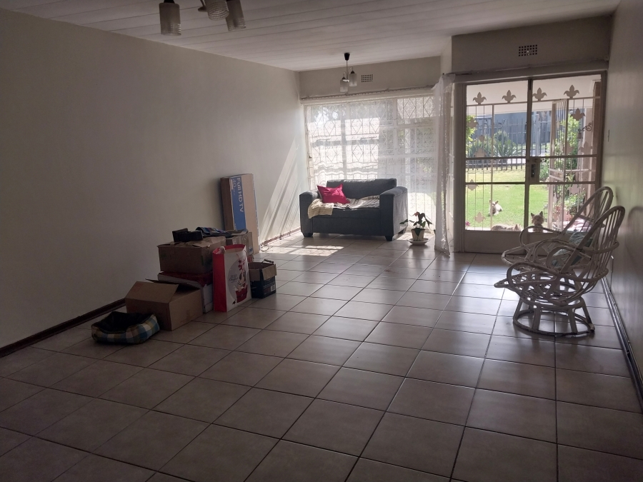 To Let 2 Bedroom Property for Rent in Witfield Gauteng