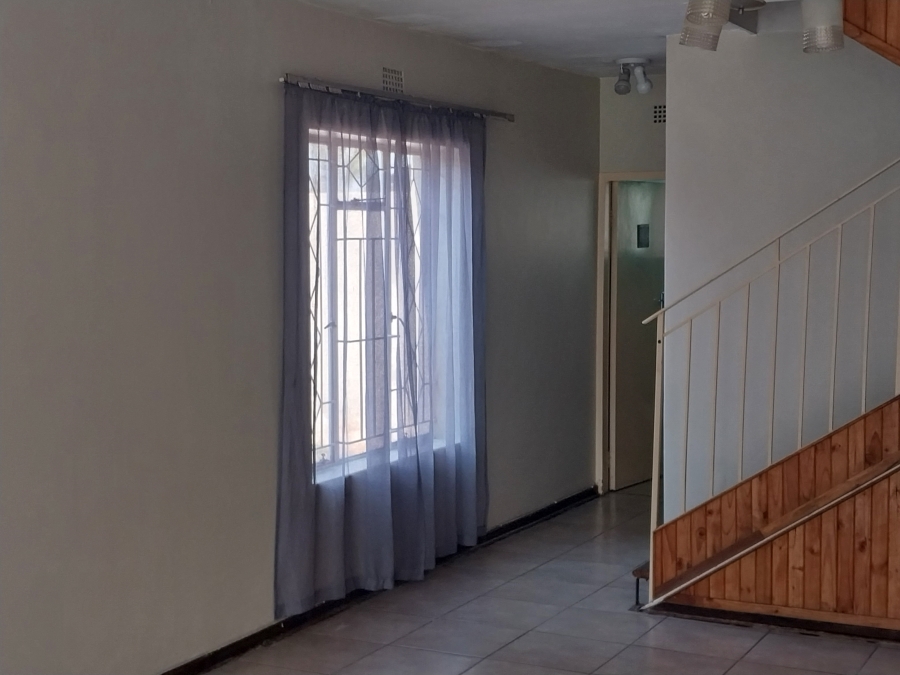 To Let 2 Bedroom Property for Rent in Witfield Gauteng