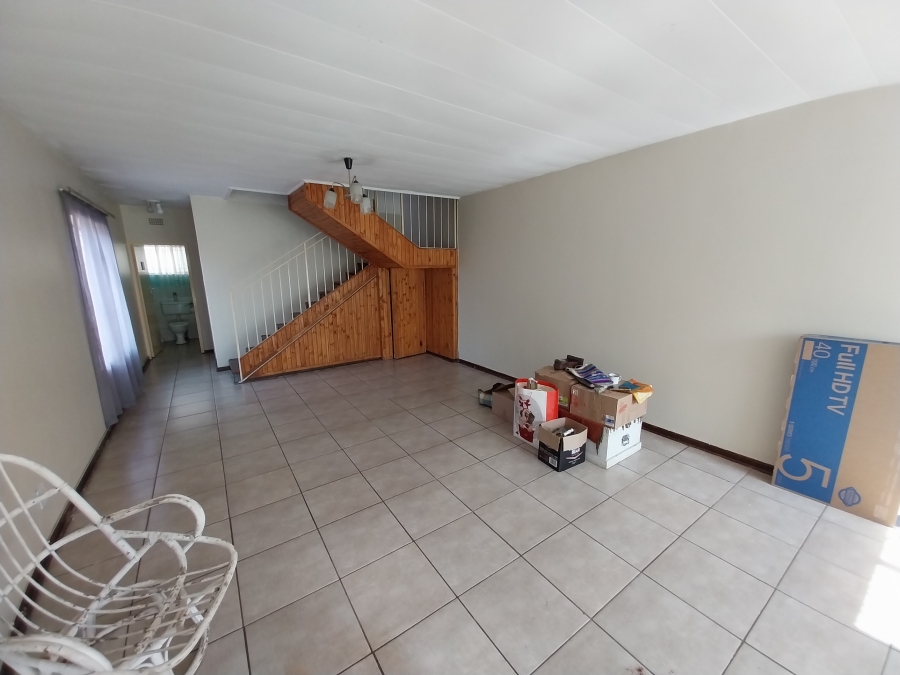 To Let 2 Bedroom Property for Rent in Witfield Gauteng