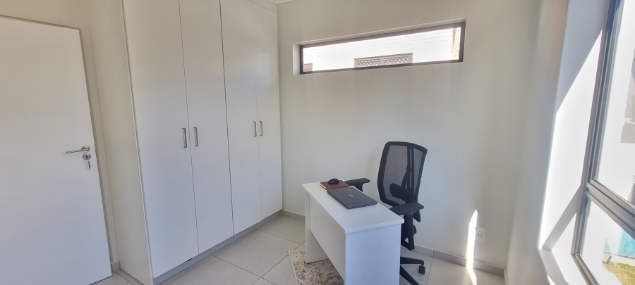 3 Bedroom Property for Sale in Broadacres Gauteng