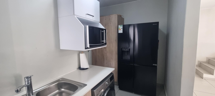 3 Bedroom Property for Sale in Broadacres Gauteng
