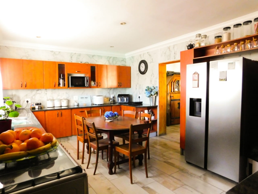 5 Bedroom Property for Sale in Heidelberg Proper Gauteng