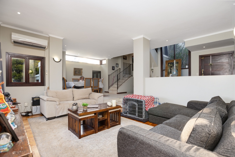 To Let 4 Bedroom Property for Rent in Dainfern Golf Estate Gauteng