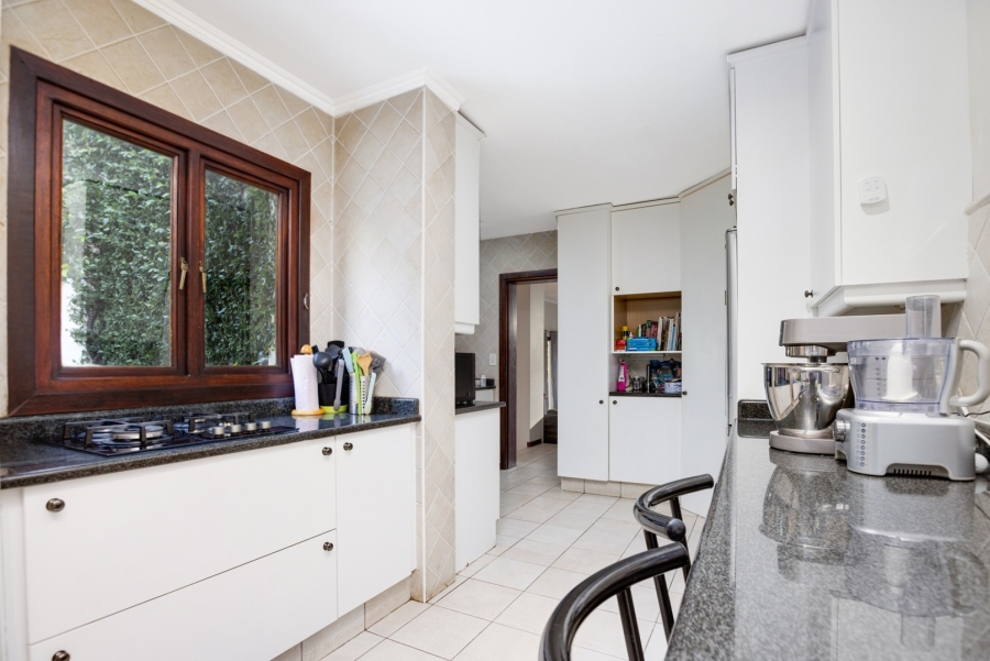 To Let 4 Bedroom Property for Rent in Dainfern Golf Estate Gauteng