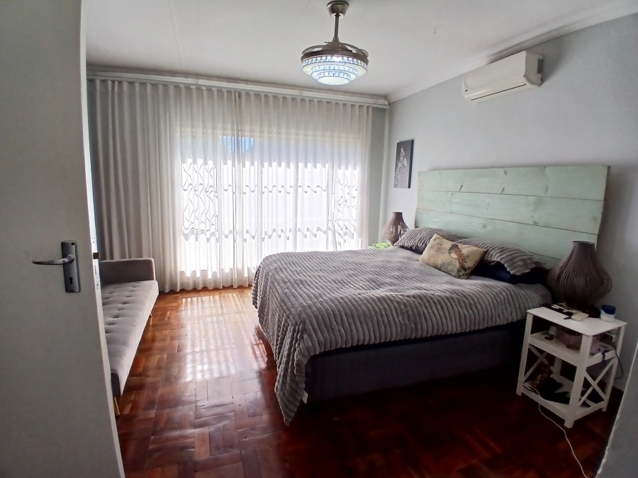 4 Bedroom Property for Sale in Brackendowns Gauteng