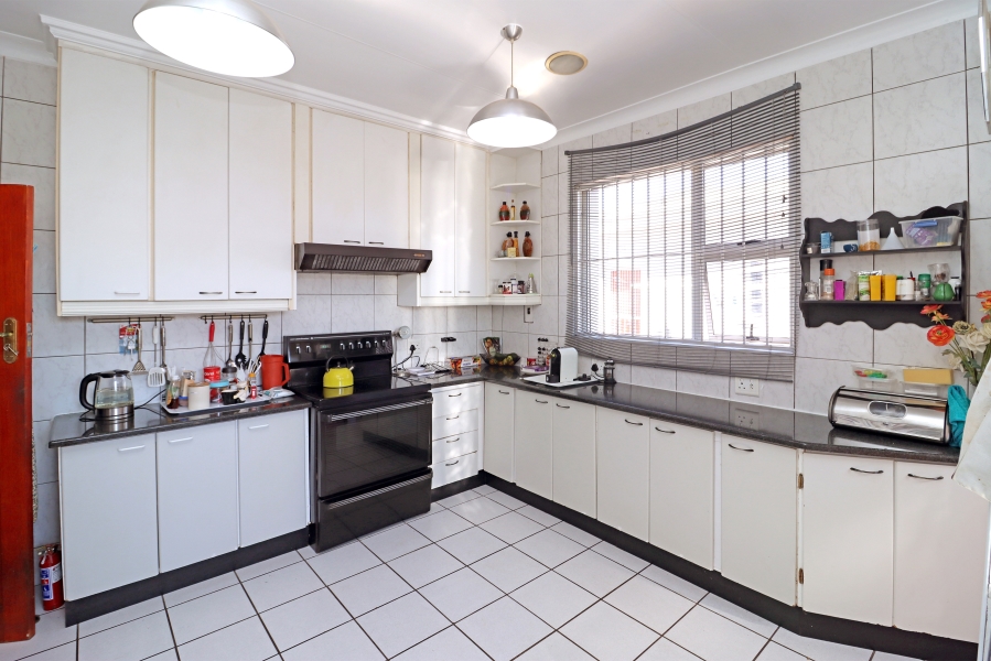 4 Bedroom Property for Sale in Sydenham Gauteng