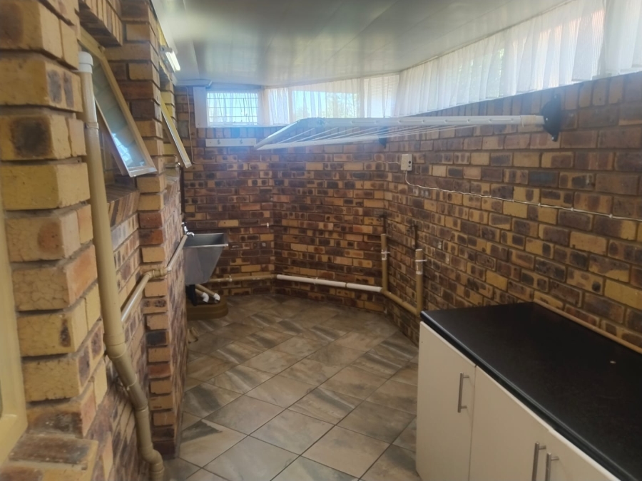 2 Bedroom Property for Sale in Amandasig Gauteng