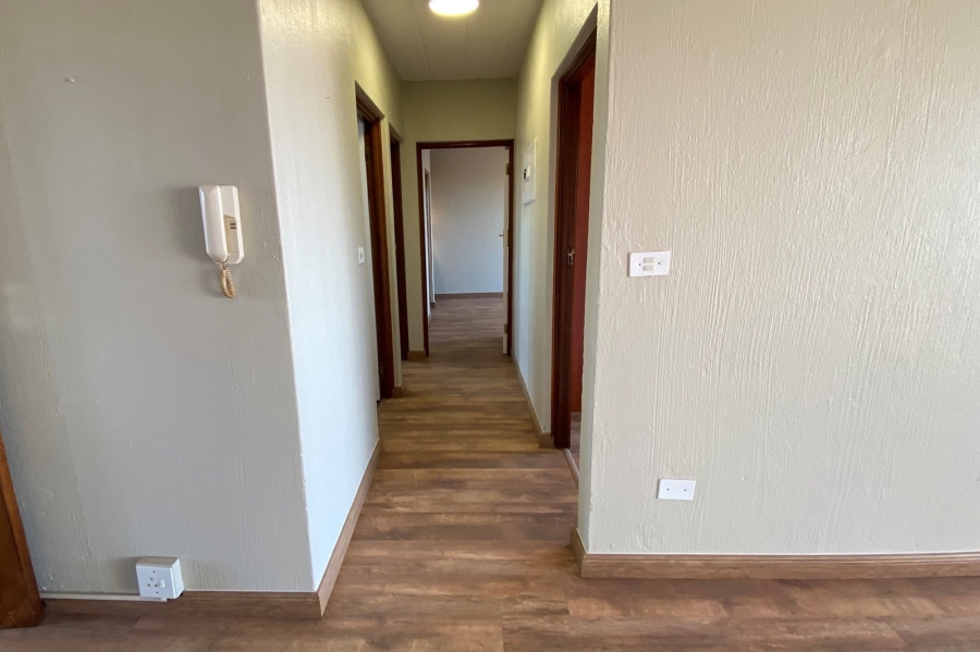 3 Bedroom Property for Sale in Northcliff Gauteng
