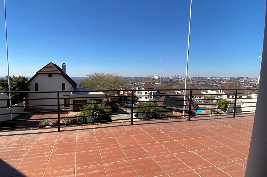 3 Bedroom Property for Sale in Northcliff Gauteng