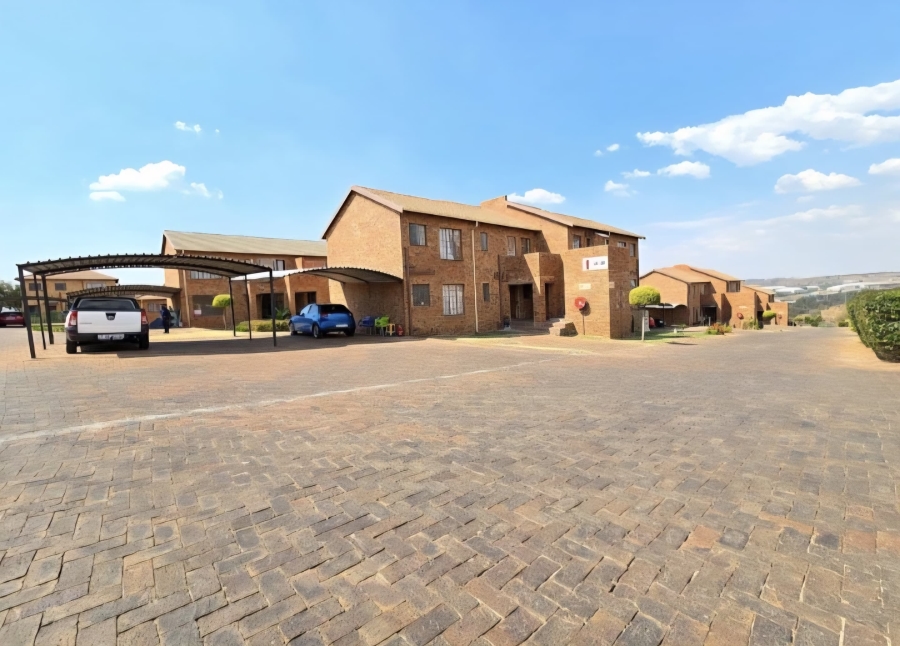 3 Bedroom Property for Sale in Elandspark Gauteng