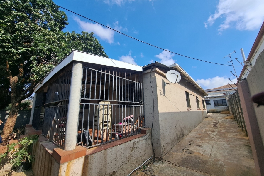 2 Bedroom Property for Sale in Orange Grove Gauteng
