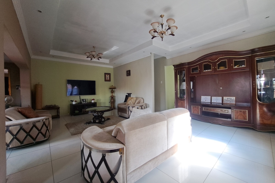 2 Bedroom Property for Sale in Orange Grove Gauteng