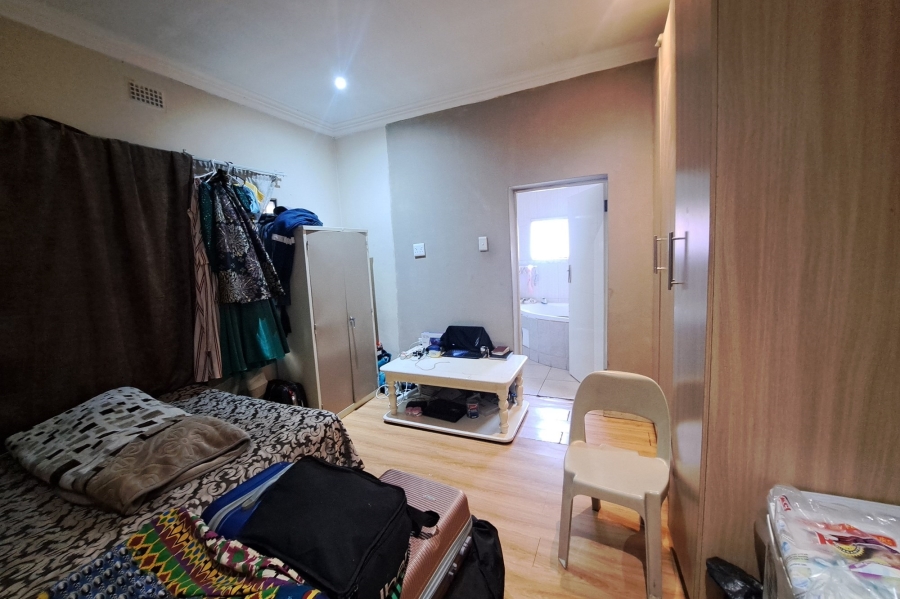 2 Bedroom Property for Sale in Orange Grove Gauteng