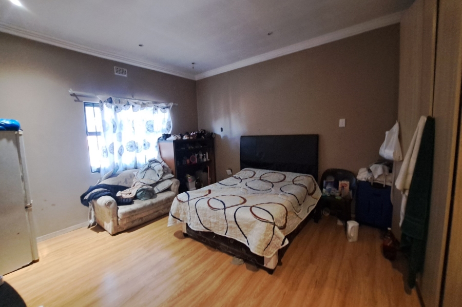 2 Bedroom Property for Sale in Orange Grove Gauteng