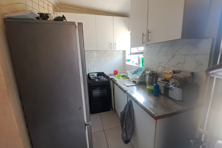 2 Bedroom Property for Sale in Orange Grove Gauteng